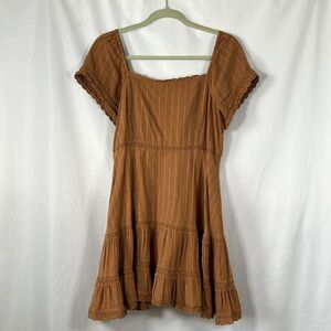 Brown Short Sleeve Dress